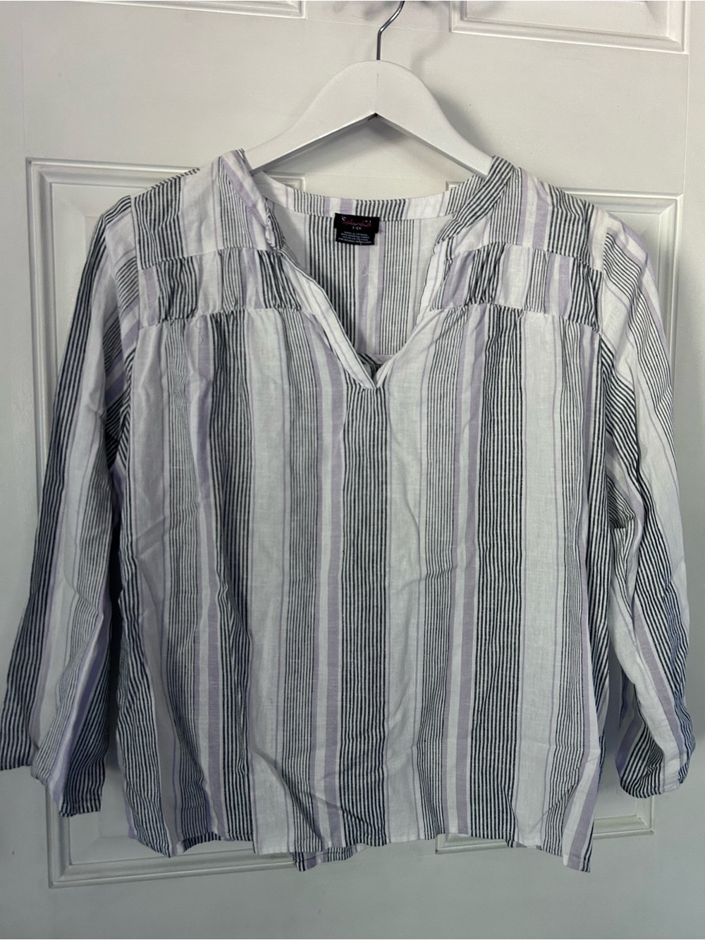 Splendid White, Black & Light Purple Striped V-Neck Long Sleeve Top